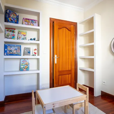 Lameragane, En El Centro Historico Junto Al Parque Διαμέρισμα Μπερμέο