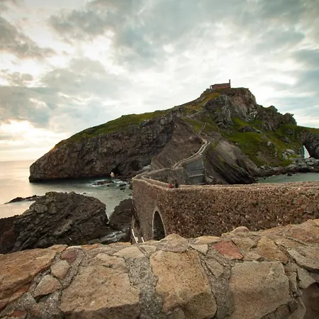 公寓 Lameragane, En El Centro Historico Junto Al Parque