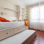 Lameragane, En El Centro Historico Junto Al Parque Apartament